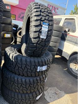 ‼️🚨vendo set de llantas Lt 35x12.50 18 Celimo M/T tires