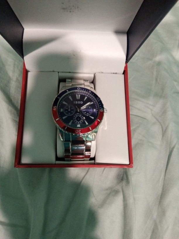 Izod Watch