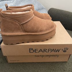 BearPaw Boots Size 6 