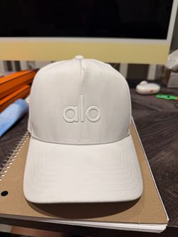 Alo hat