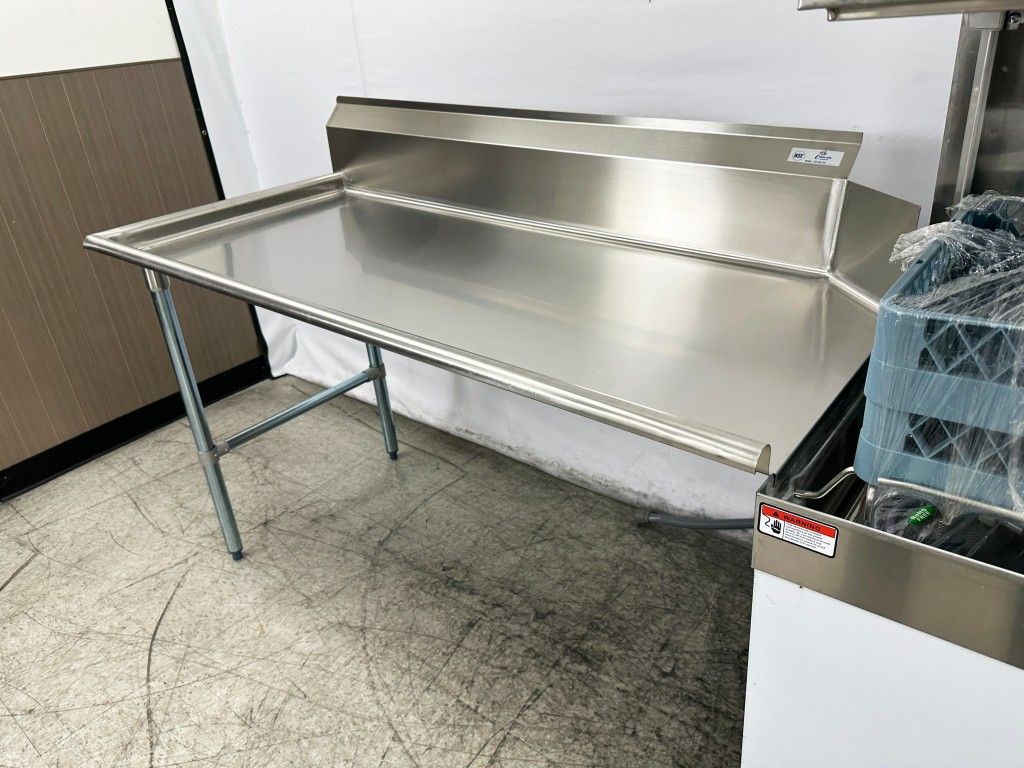 NSF Clean Dish Table 60W x 30D x45H inches CDT-60L-318