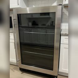 Mini Refrigerator - Good โ Lenexa, KS