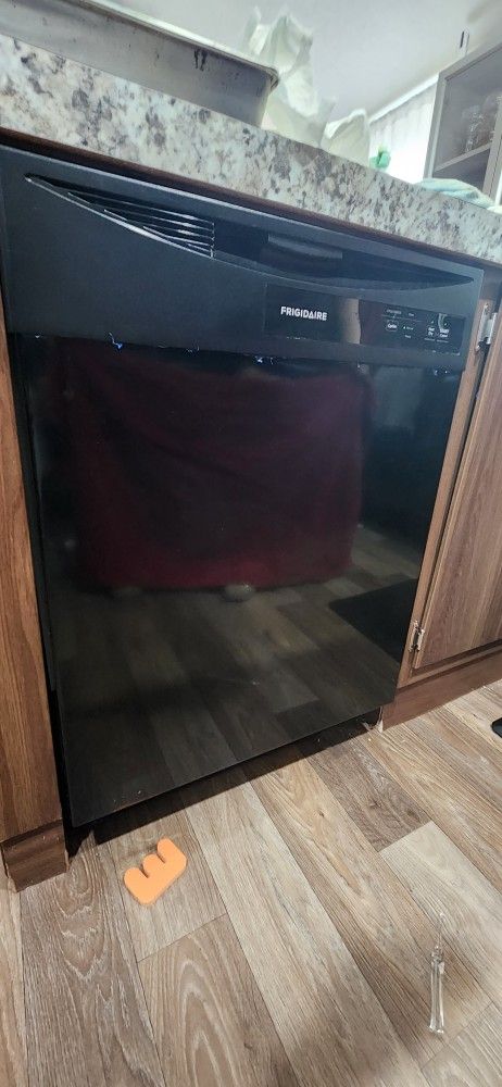 Frigidaire Dishwasher