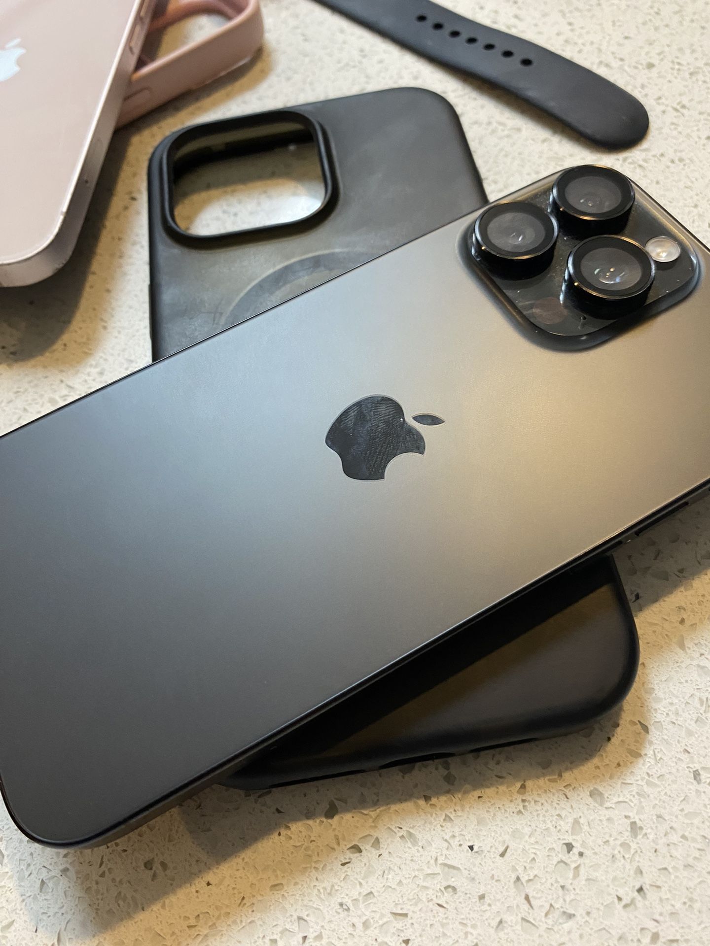 IPHONE 15 PRO MAX