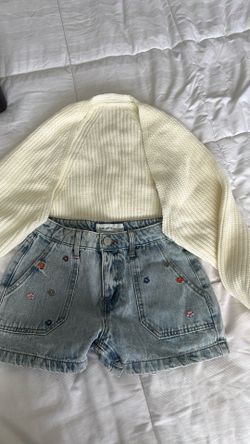 Jean shorts and top $10 new
