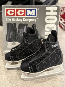 SALE: CCM Hockey Skates Size 3
