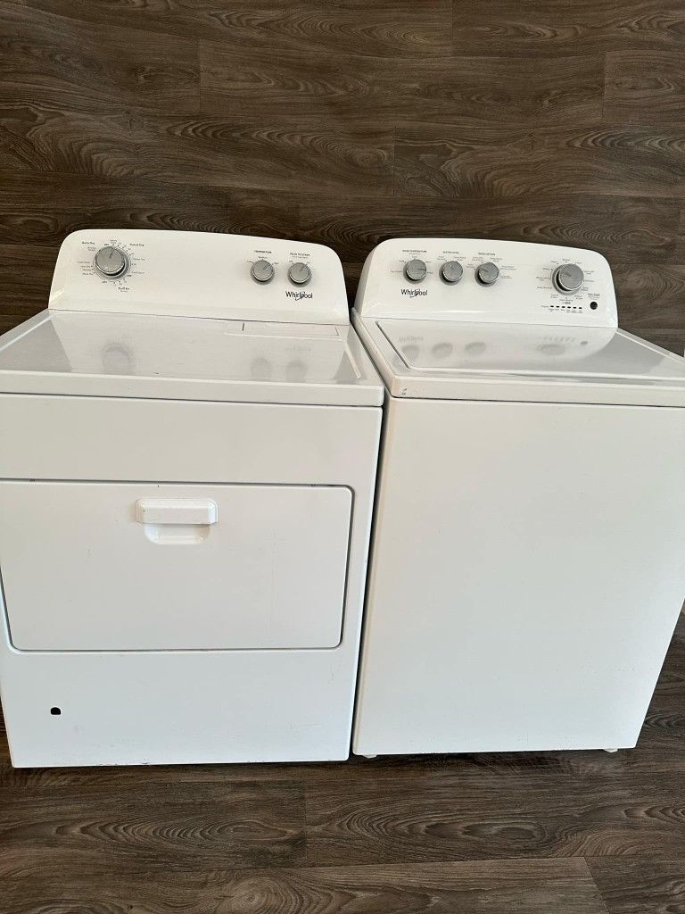 Whirlpool Washer And Gas Dryer