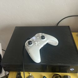 Xbox Series One S (black) 300$