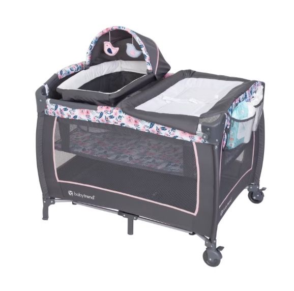 Baby girl Crib With Bassinet