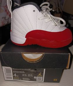 Nike Toddler Tennis Shoe 