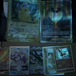 Pokèmon cards ‼️[need sold best offer takes]‼️