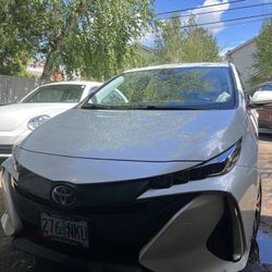 2018 Toyota Prius Prime Premium 