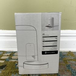 Petlibro Automatic Pet Feeder – 2L (New in Box)