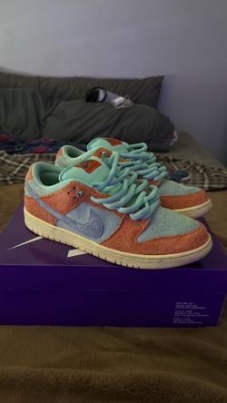 Nike SB Dunk Low Orange Emerald Rise