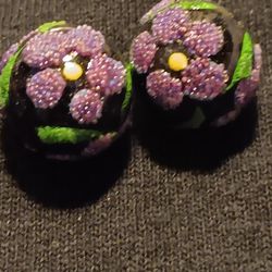2 Very Fancy Detailed Beads 