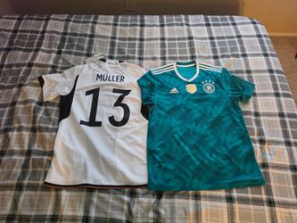 Germany national soccer team jersey bundle size L