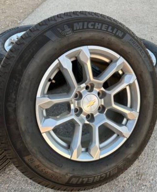Chevy Tahoe Rims Chevrolet Suburban Wheels Trail Boss High Country Ltz Rst Z71 Yukon Sierra Denali Cadillac Escalade
