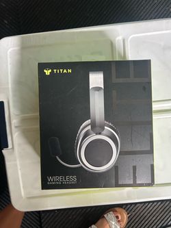Witless gaming headphones
