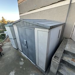 LARGE WEATHERPROOF STORAGE SHED