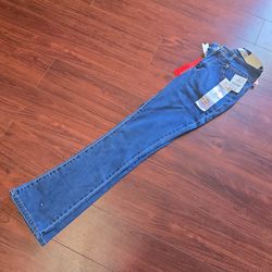 New Size 6 bootcut $5
