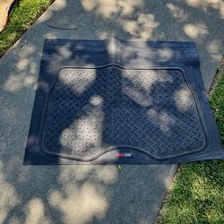 Free Motor Trend Hatch Back Or Trunk Rubber Mat