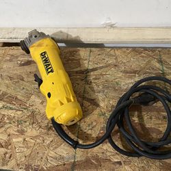 DeWALT ELECTRIC GRINDER
