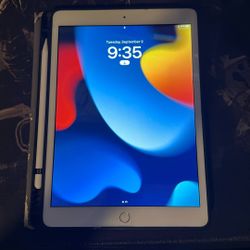 Ipad 7th Gen + Apple Pencil + Case