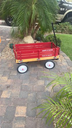Radio flyer