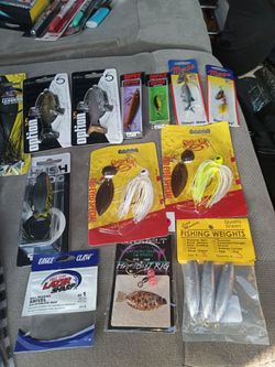 Lots of fishing lures and tackle,cheep