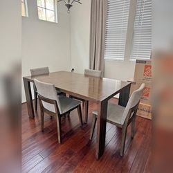 5 Pieces Oak Color Dining Table Set 