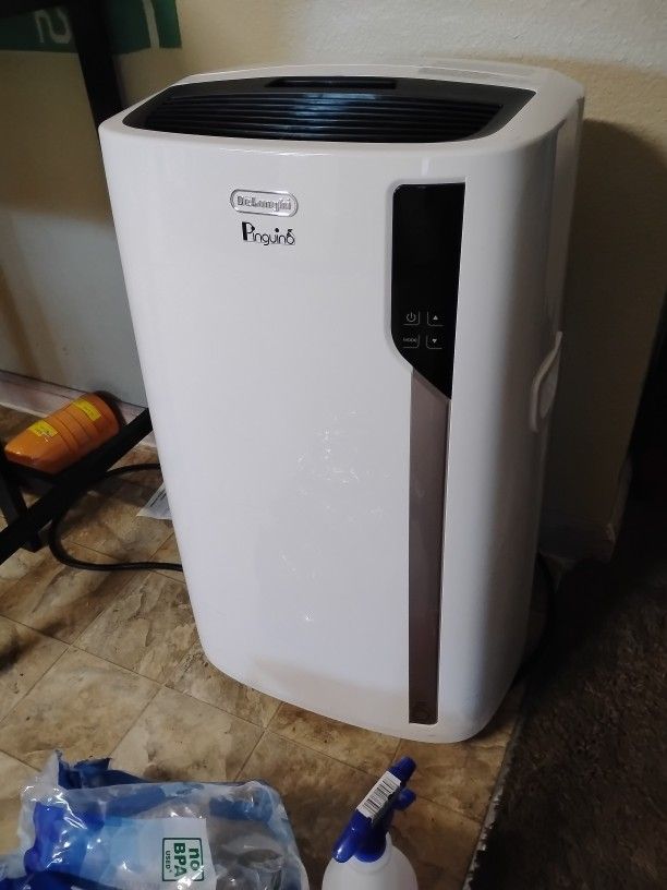 DeLonghi Air Conditioner