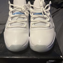 Jordan 11 Retro Low 
