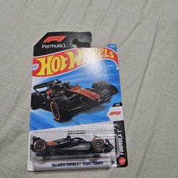 Hot Wheels Maclaren F1