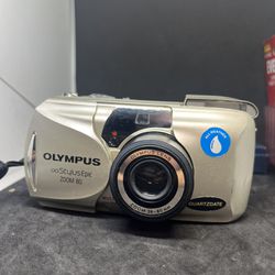 Olympus Stylus Zoom 80 Wide Epic Zoom 35mm Point & Shoot Film Camera