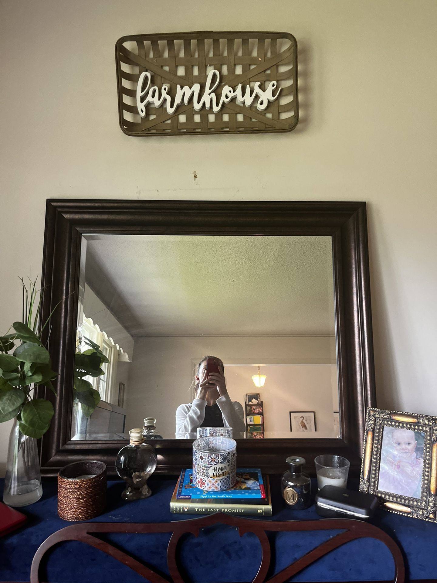 Music Holder With Palmetto Pictures