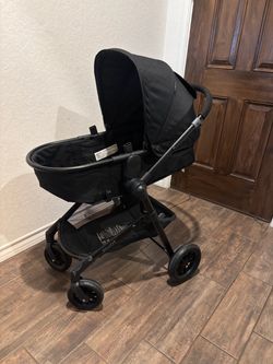 Even Flo pivot stroller