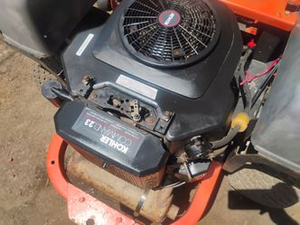 23hp Kohler Command Zero turn engine runs like new 550 cash firm read full description before asking