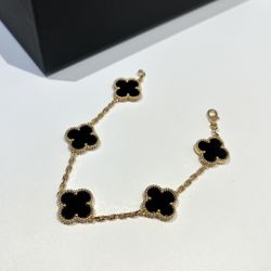 10K Gold Clover Bracelet