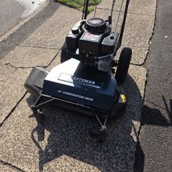 Craftsman 33' Commerical Mower