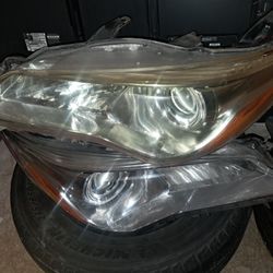 2015.  To.  2017.    Toyota.  Camry.  Headlights 