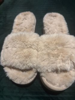 Michael Kors Faux Fur Platform Slippers