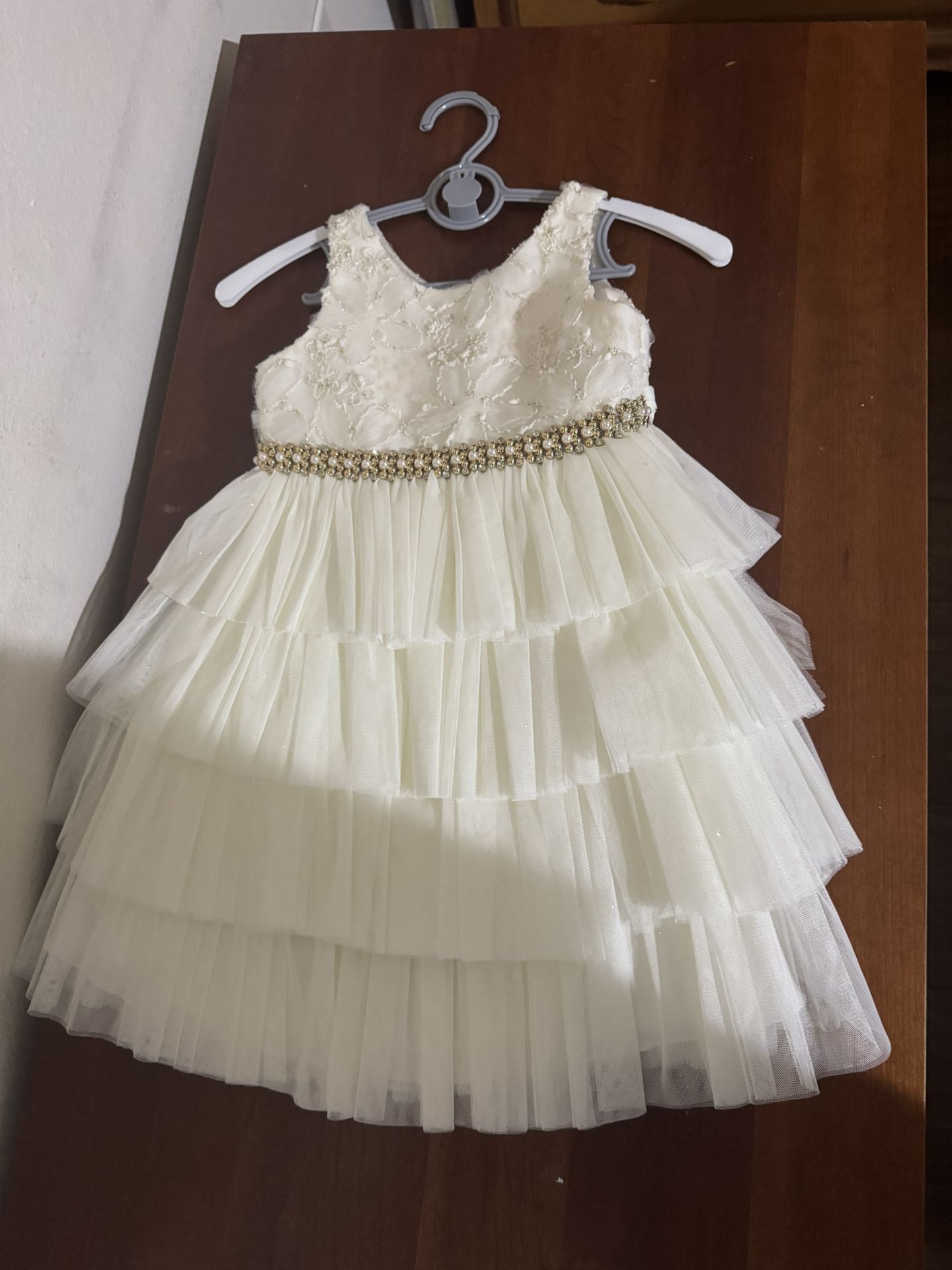Beautiful Off White Dress For Toddler (tried On, Never Worn), Size 3T (brand: American Princess)