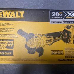 New Dewalt Grinder DCG415W1