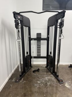 Body-Solid GFT100 Functional Trainer.
