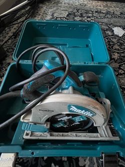 Makita 5007MG 7-1/4" Magnesium Circular Saw w/ Hard Case