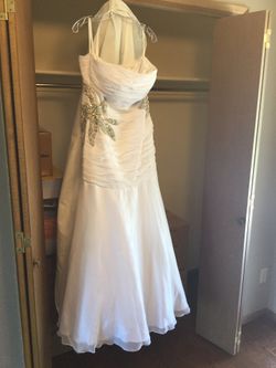Wedding dress