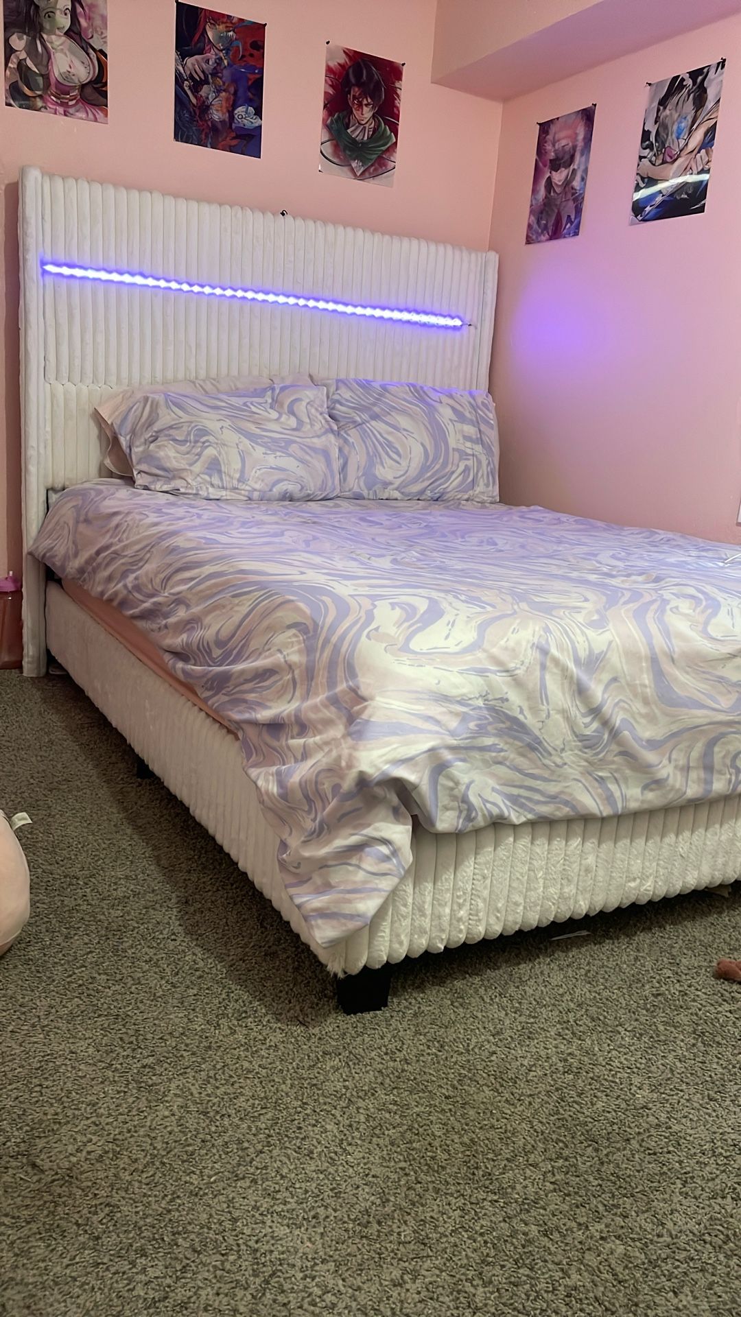 Queen Bed Frame & Mattress 