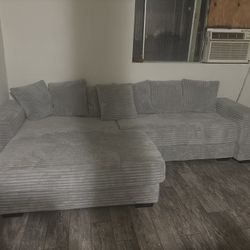 Sofa Like A Cloud 