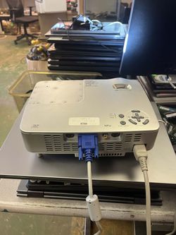 NEC NP40 DLP Lightweight Portable Projector