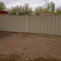 Shet Metal Fence And Metal Building 